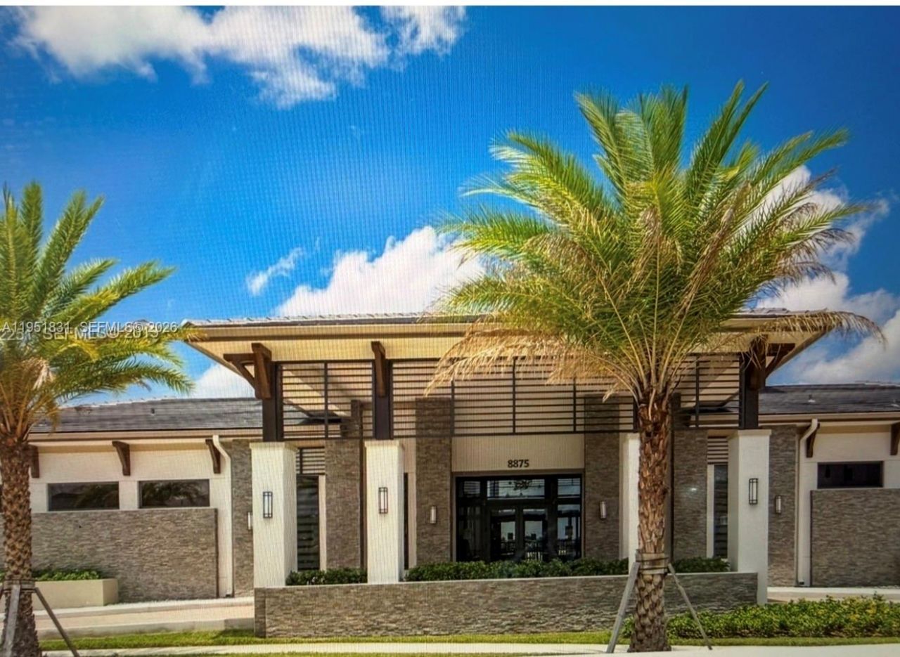 9113 NW 159th St, Unit 9113, Miami Lakes, FL 33018 Photo