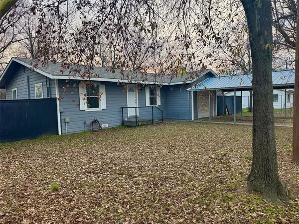 511 W REDWOOD, Campbell, TX 75422