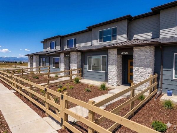 4898 River Roads Dr, Timnath, CO 80547