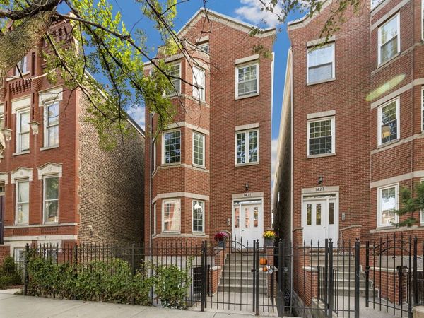 1431 N Bosworth Avenue, Unit 2, Chicago, IL 60642
