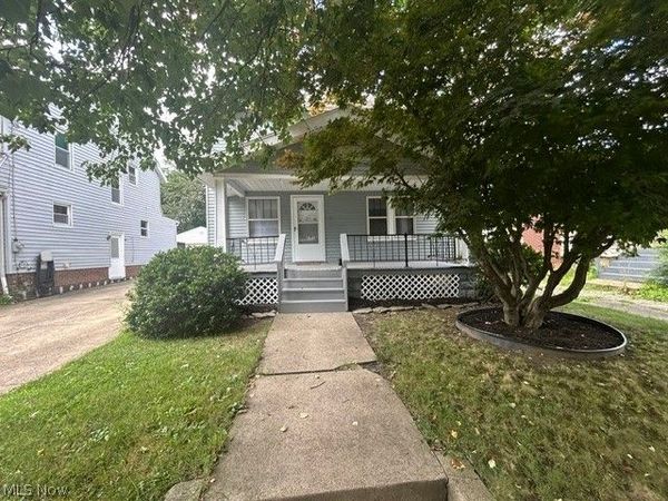 1228 Murray Avenue, Akron, OH 44310