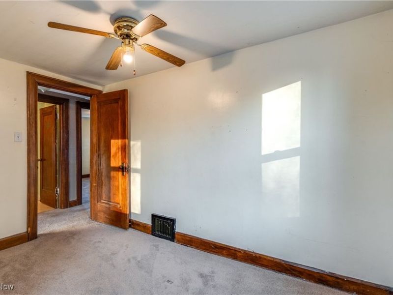 1228 Murray Avenue, Akron, OH 44310 Photo 14