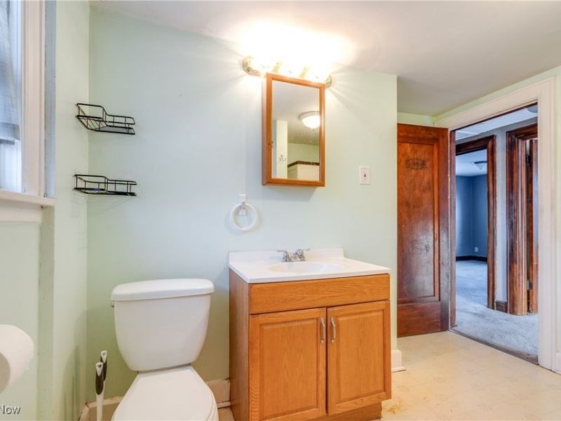 1228 Murray Avenue, Akron, OH 44310 Photo 20