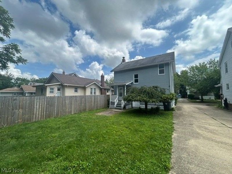 1228 Murray Avenue, Akron, OH 44310 Photo 24