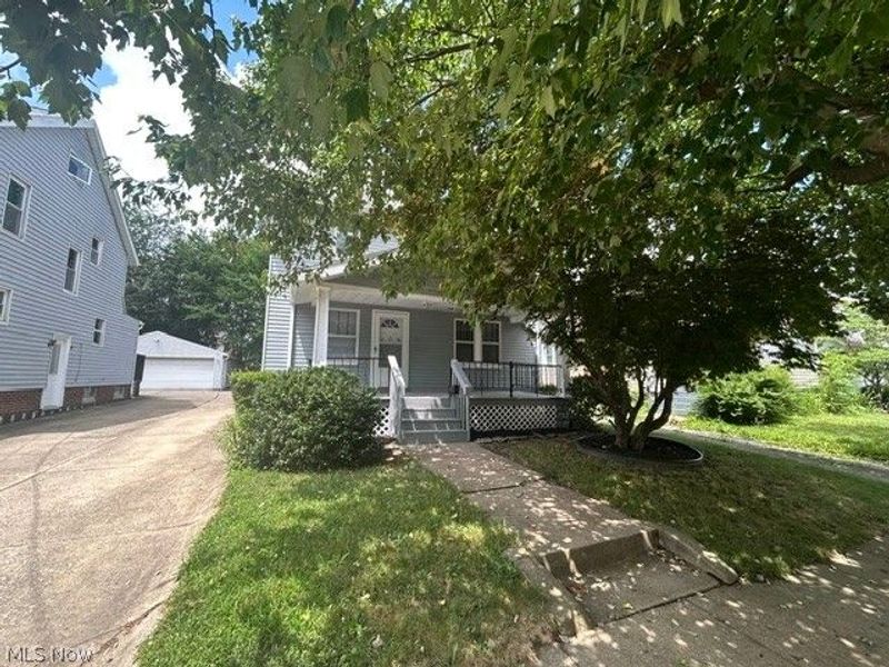 1228 Murray Avenue, Akron, OH 44310 Photo 3