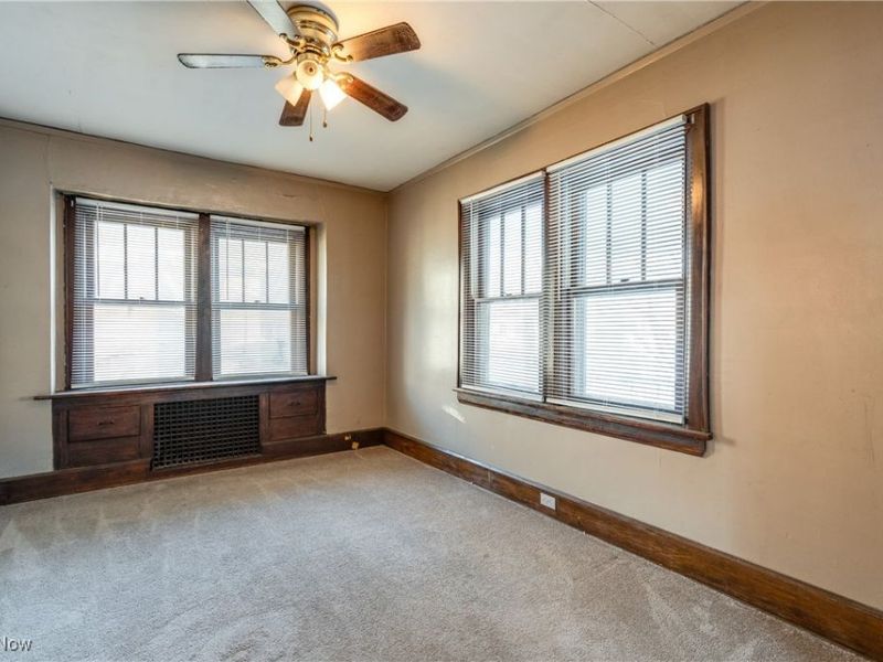 1228 Murray Avenue, Akron, OH 44310 Photo 9