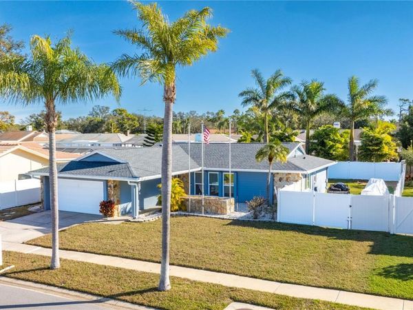 9407 LAURA ANNE DRIVE, SEMINOLE, FL 33776