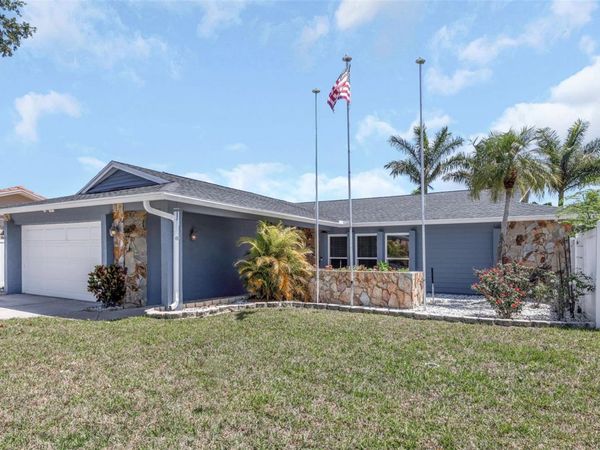 9407 LAURA ANNE DRIVE, SEMINOLE, FL 33776