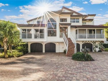 4705 Villa Mare LN, NAPLES, FL 34103
