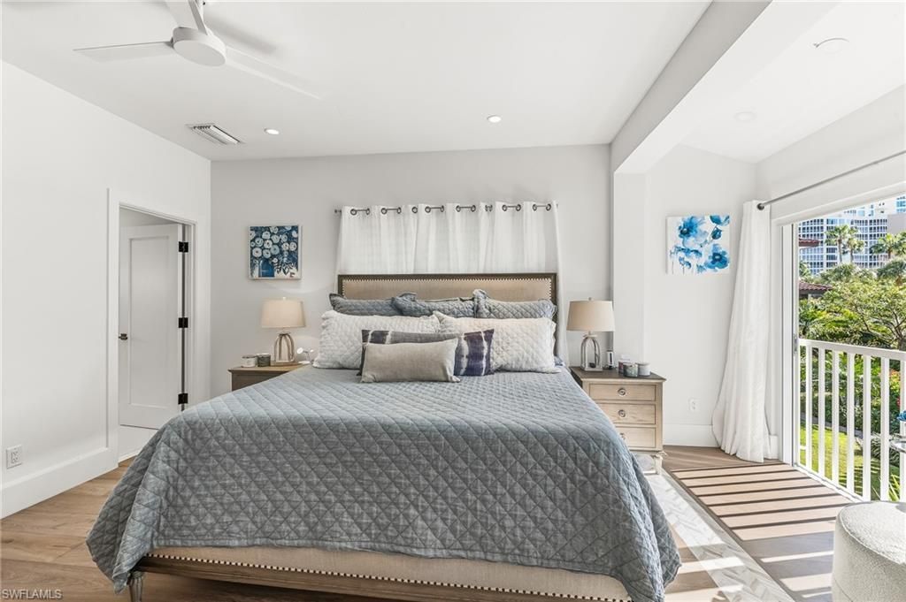 4705 Villa Mare Ln, Naples, FL 34103 Photo