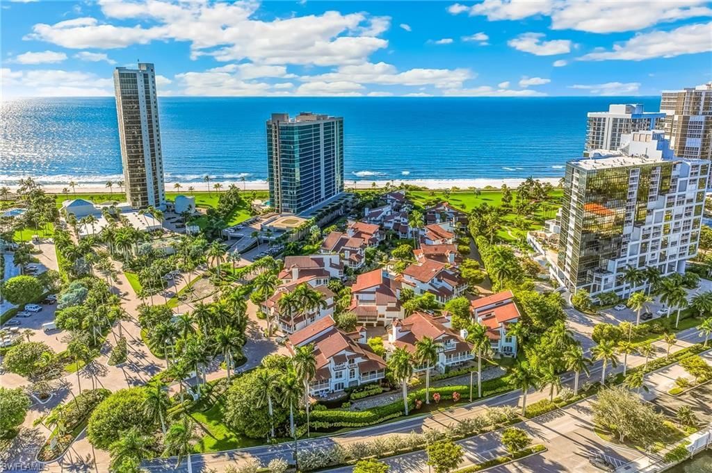 4705 Villa Mare Ln, Naples, FL 34103 Photo