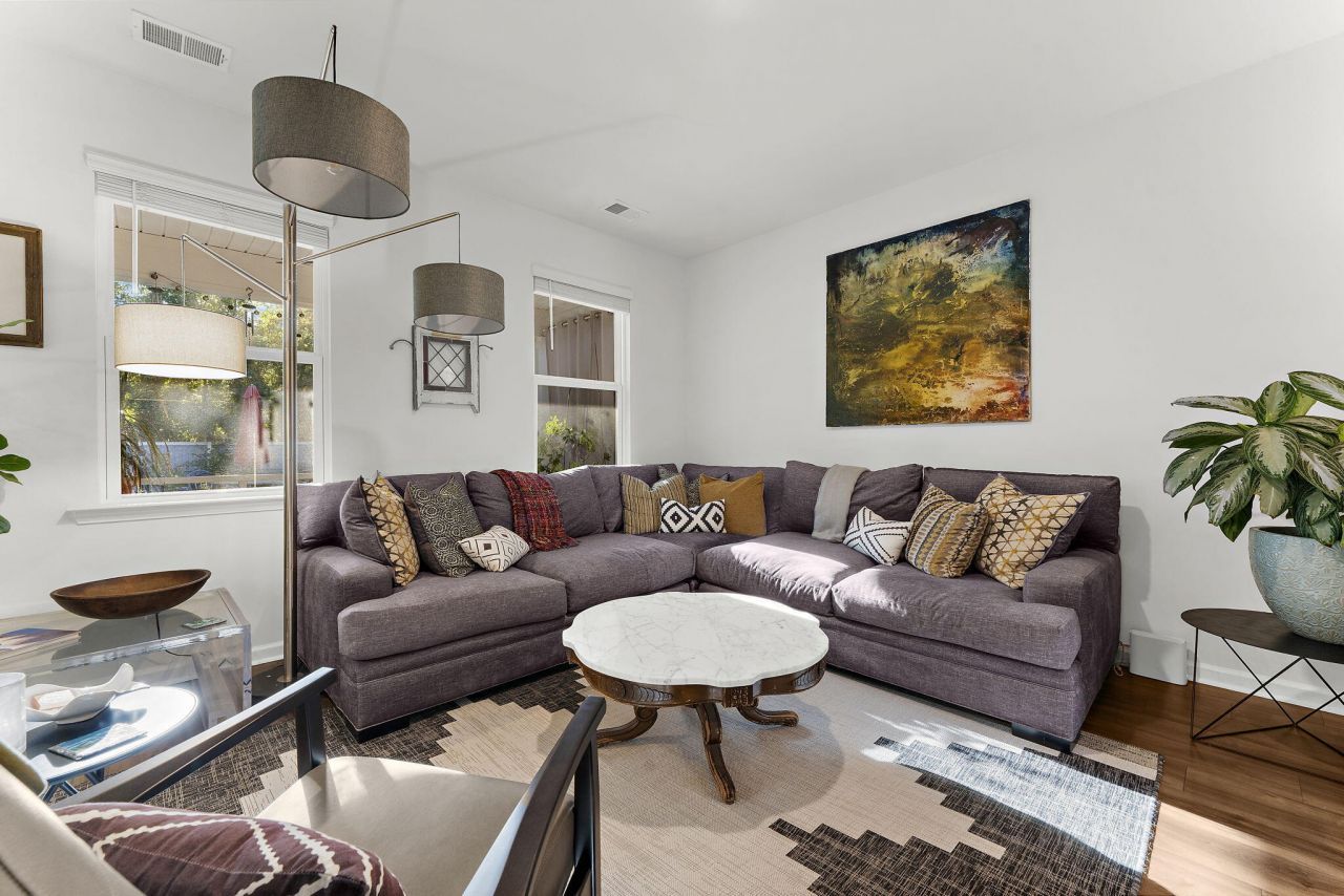 1035 Sago Palm Court Photo 13