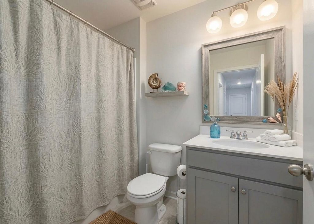 1035 Sago Palm Court Photo 28