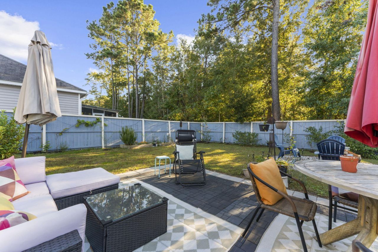 1035 Sago Palm Court Photo 35