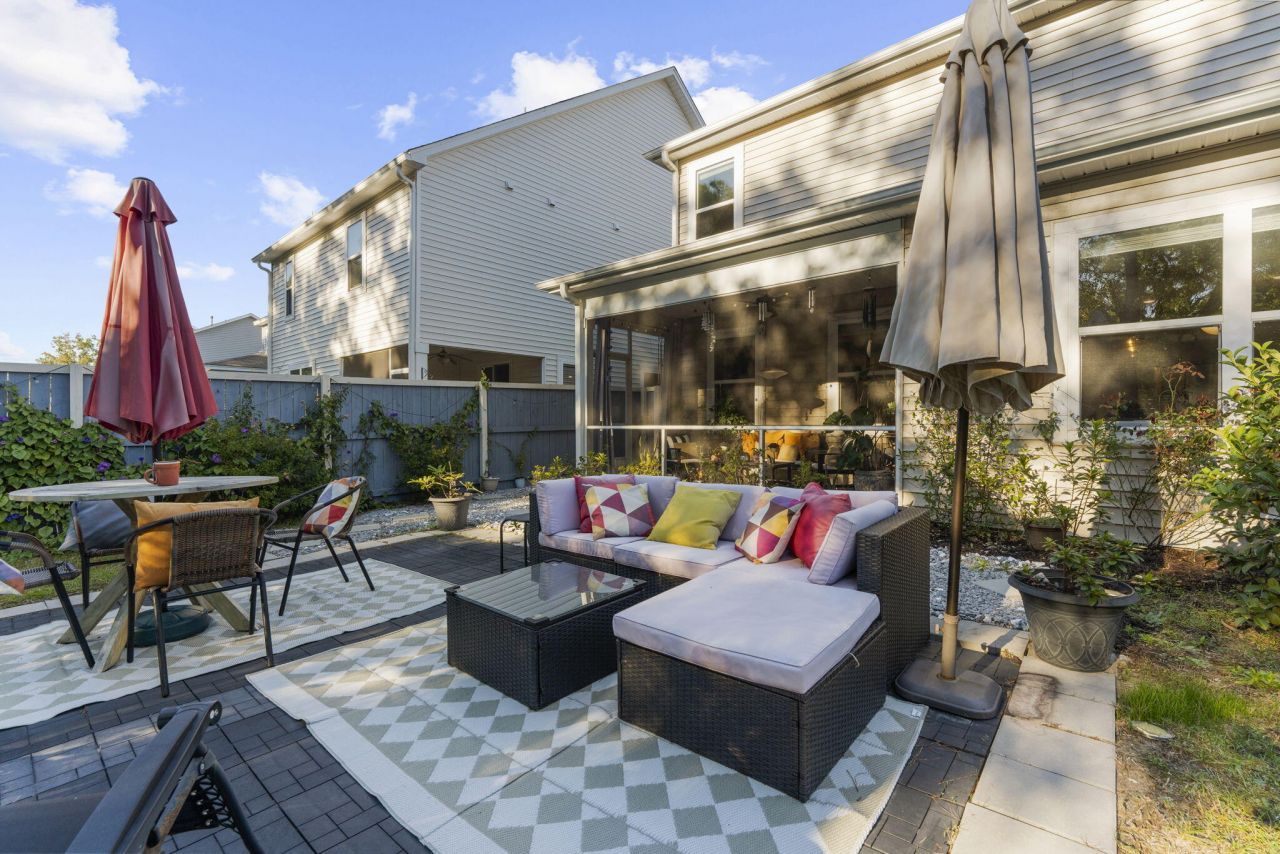 1035 Sago Palm Court Photo 41