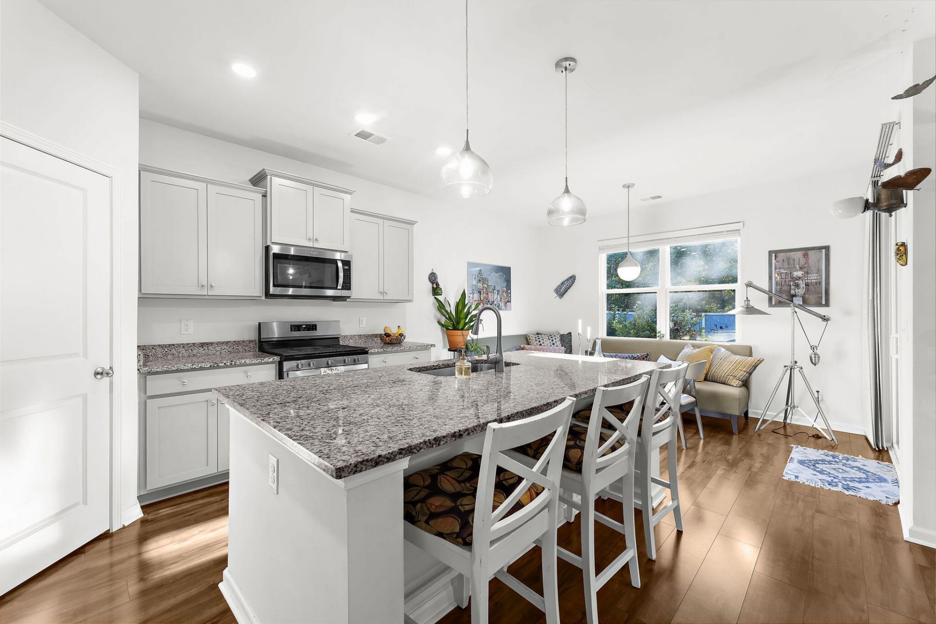 1035 Sago Palm Court Photo 7