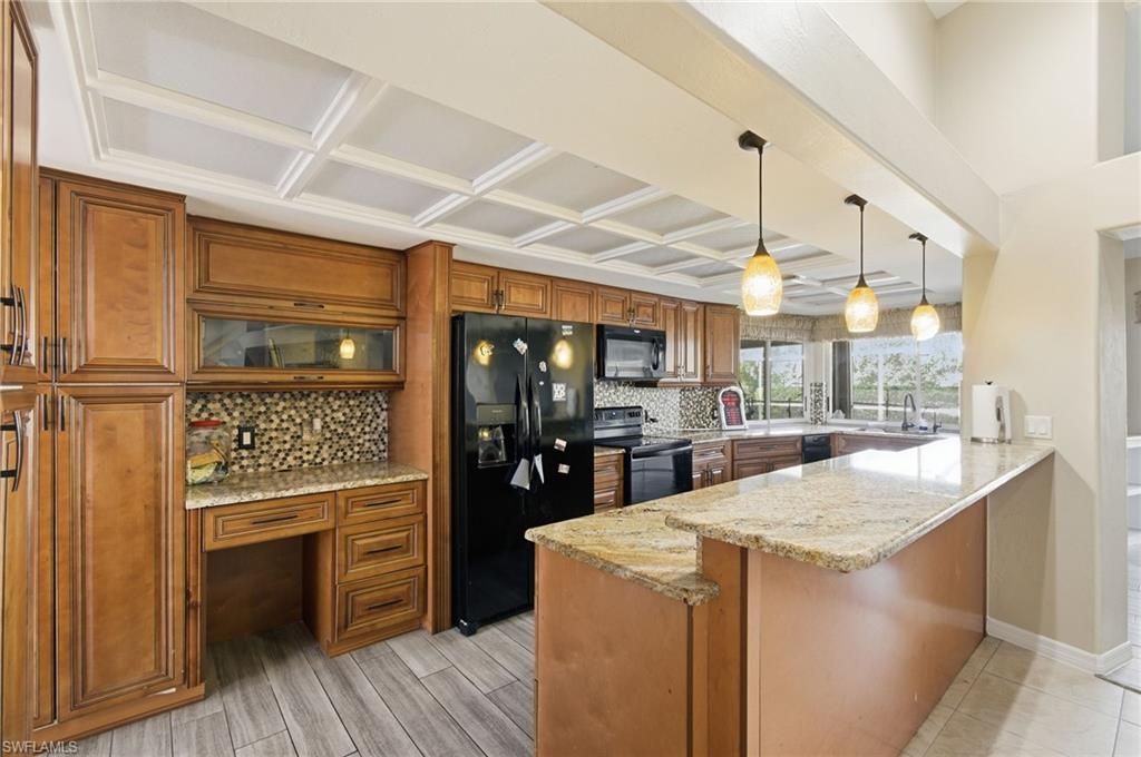 20 Timberland Cir N, Fort Myers, FL 33919 Photo