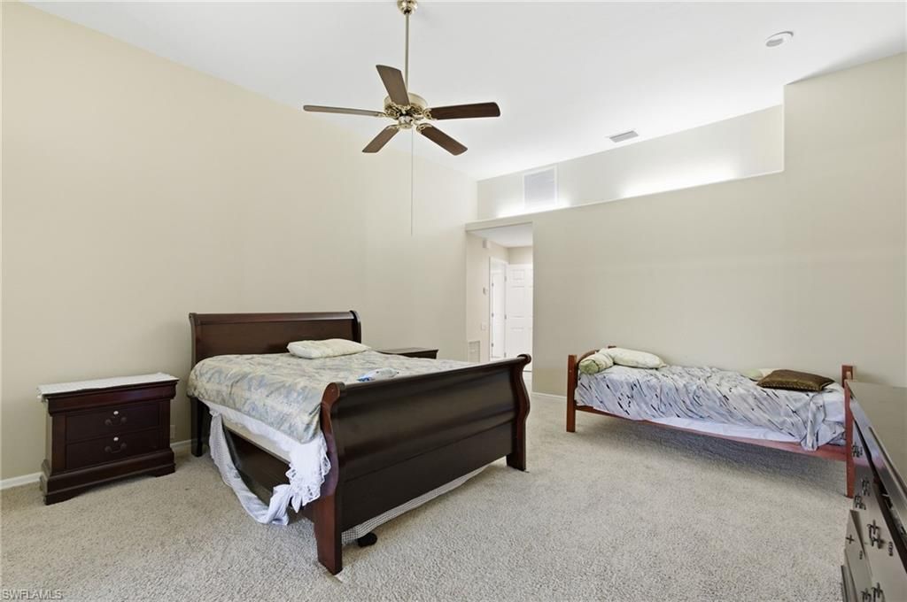 20 Timberland Cir N, Fort Myers, FL 33919 Photo