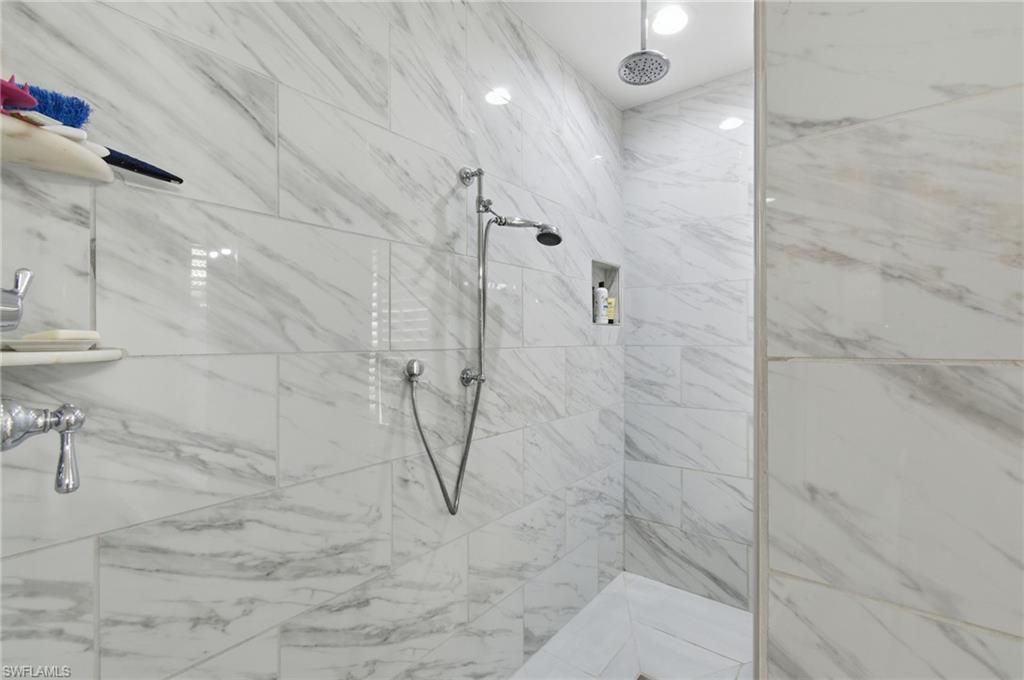 20 Timberland Cir N, Fort Myers, FL 33919 Photo