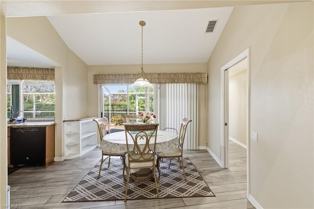 20 Timberland Cir N, Fort Myers, FL 33919 Photo