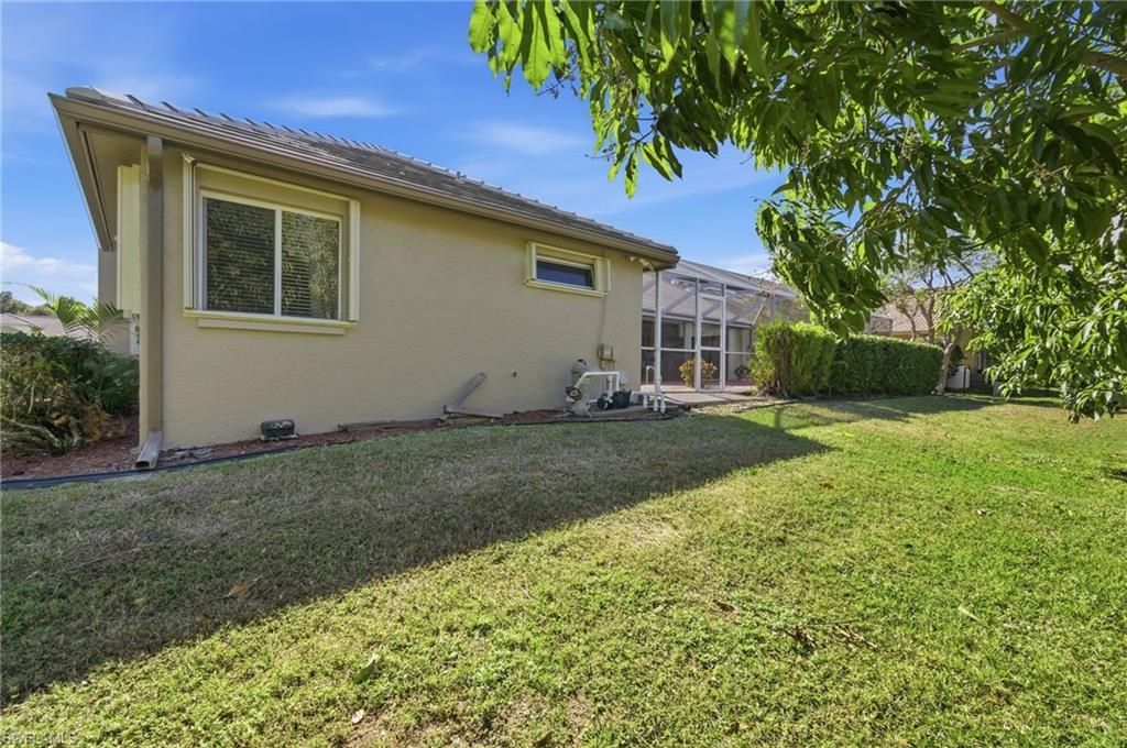 20 Timberland Cir N, Fort Myers, FL 33919 Photo