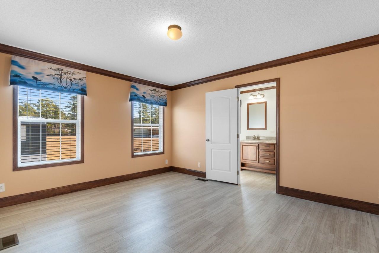 2265 Python Circle Photo 12