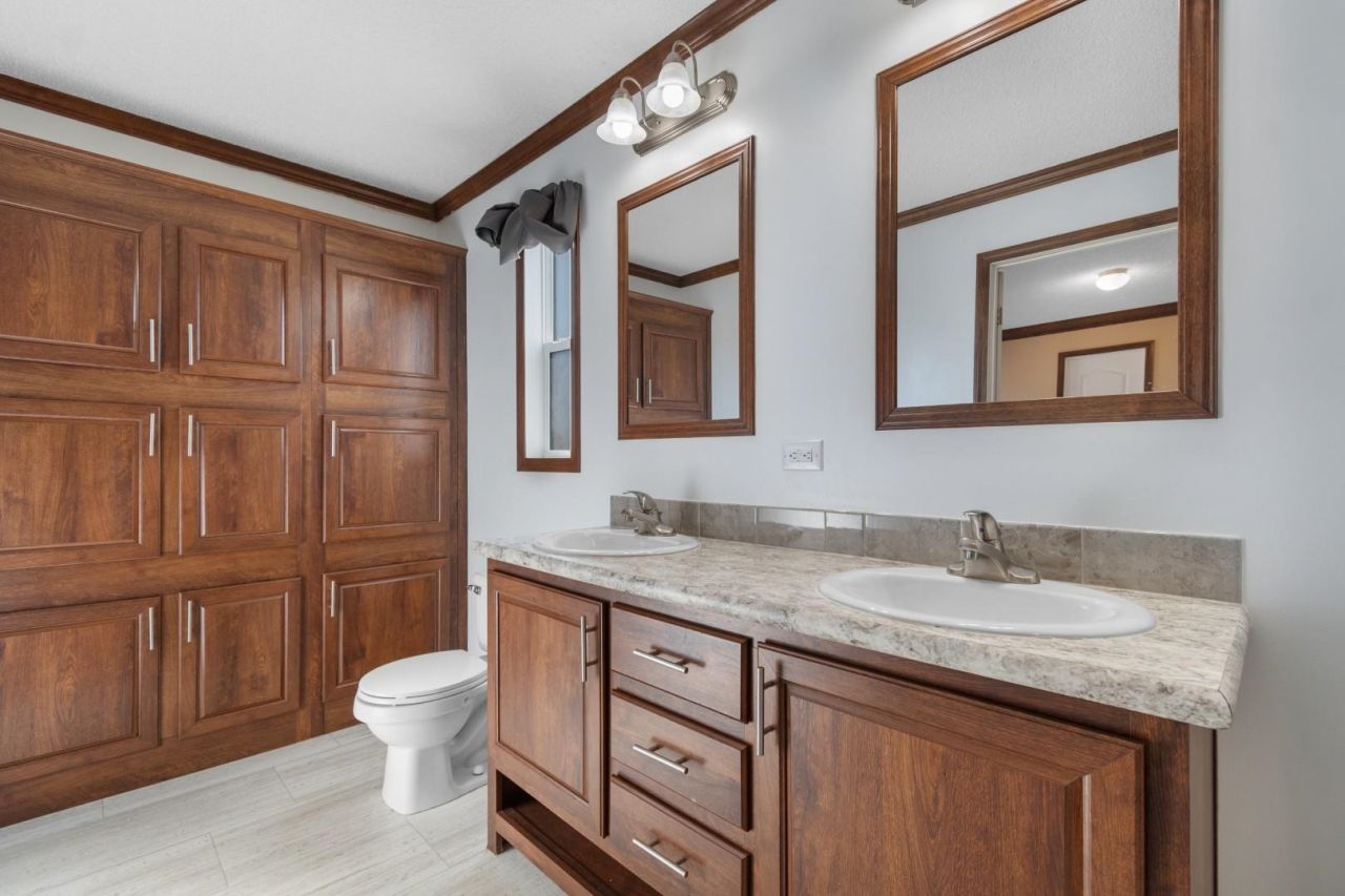 2265 Python Circle Photo 15