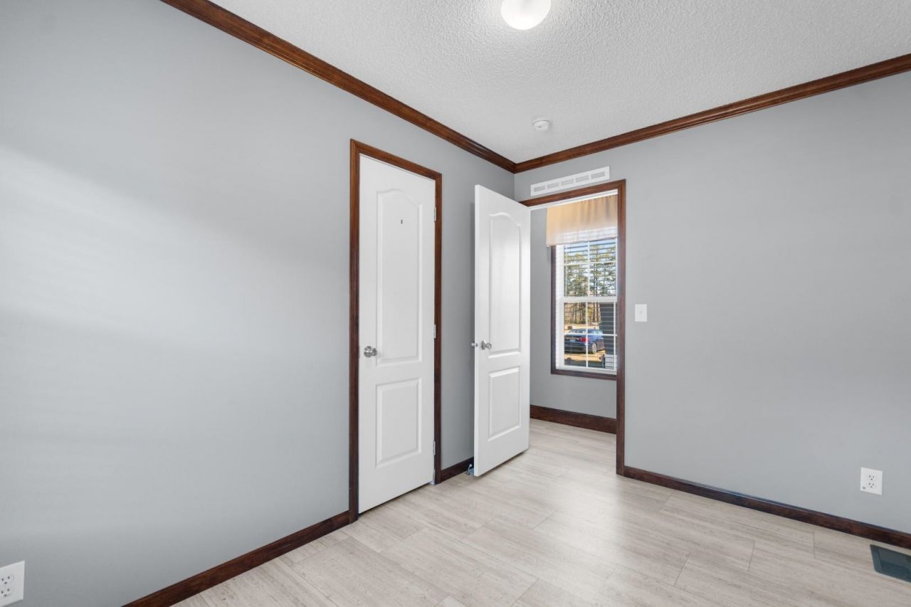 2265 Python Circle Photo 19