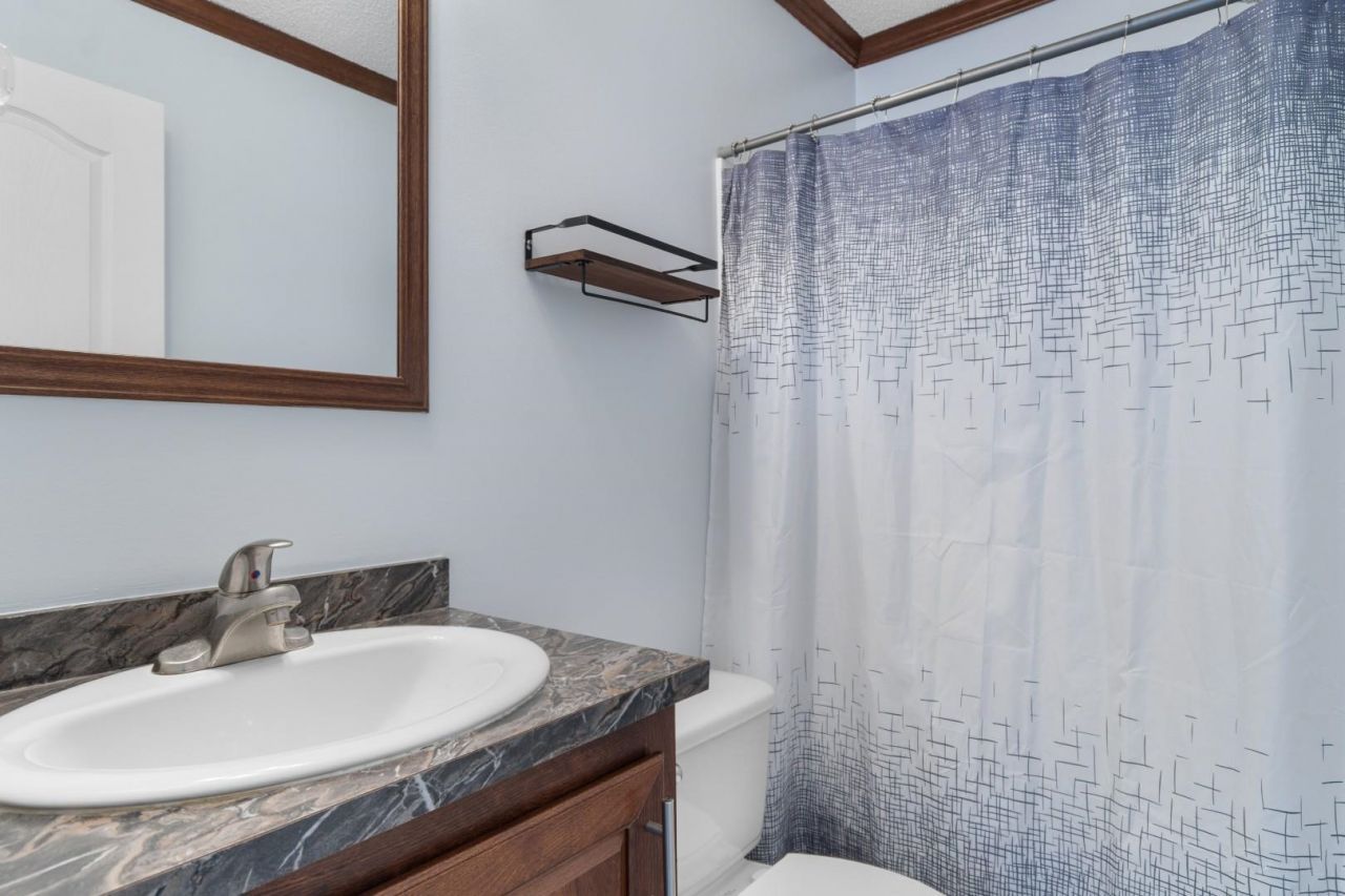 2265 Python Circle Photo 24