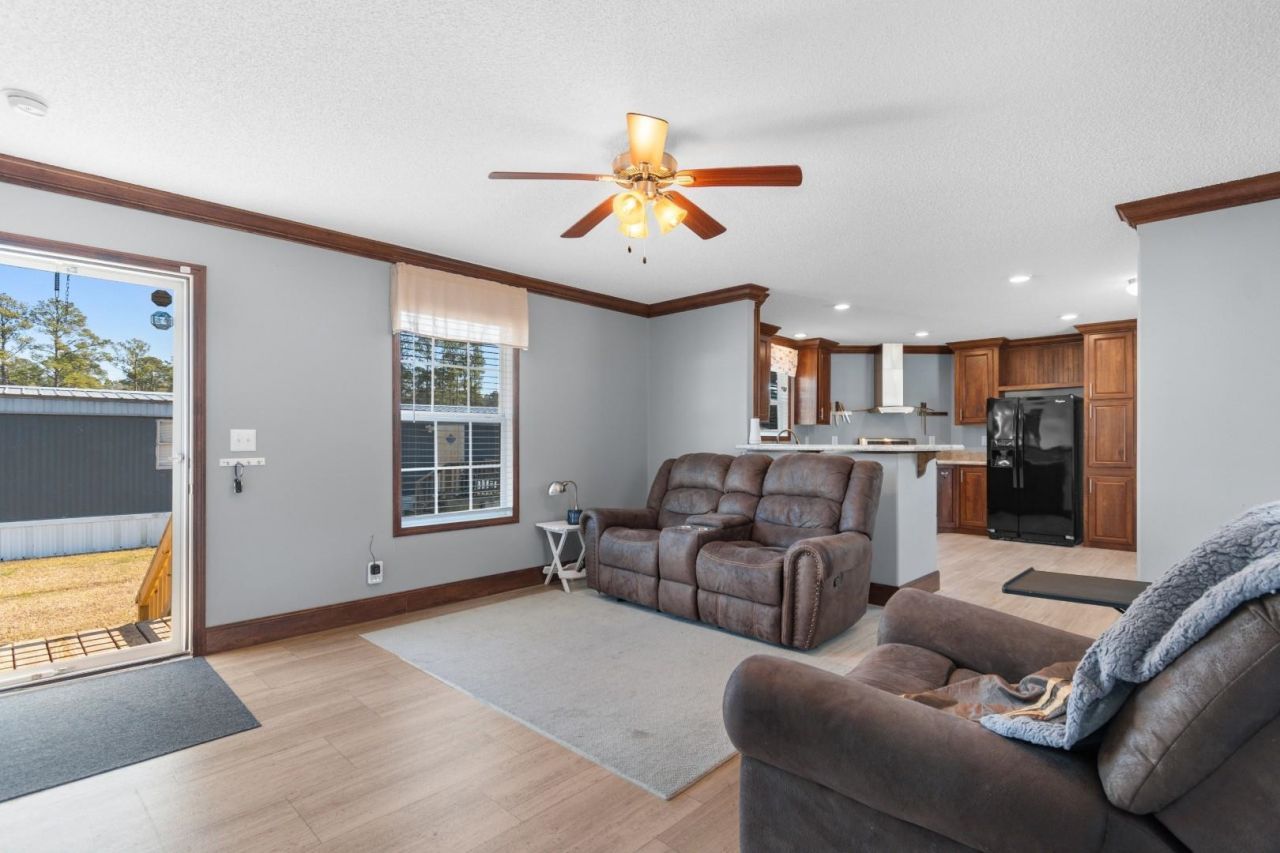 2265 Python Circle Photo 8