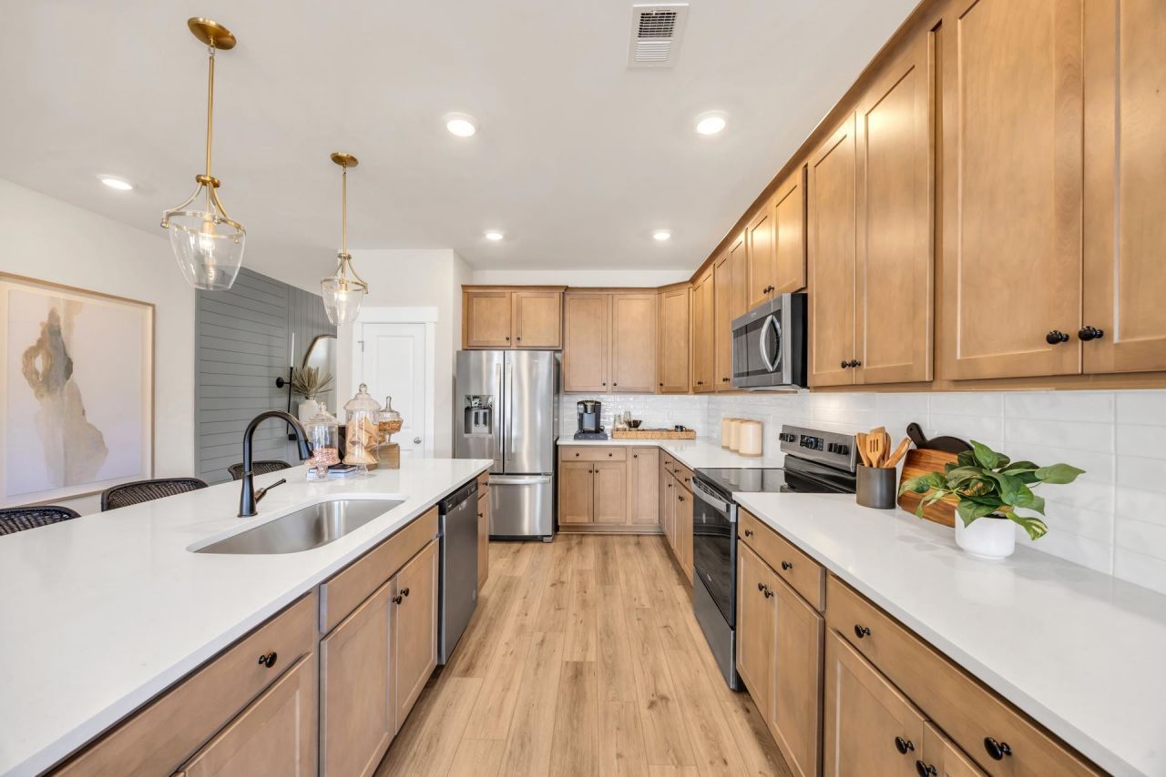 215 Letha Dr Photo 10