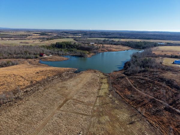 234 Burgess Farm Drive, Graysville, TN 37338