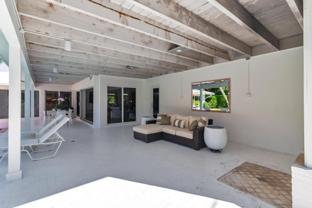 2015 Notre Dame Drive, Lake Worth Beach, FL 33460 Photo