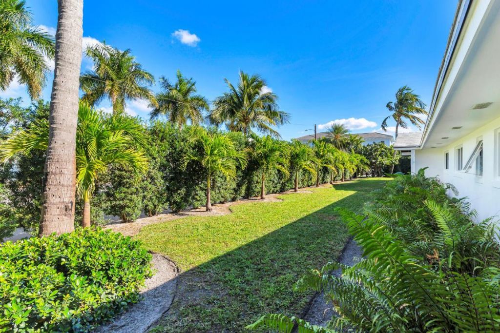 2015 Notre Dame Drive, Lake Worth Beach, FL 33460 Photo