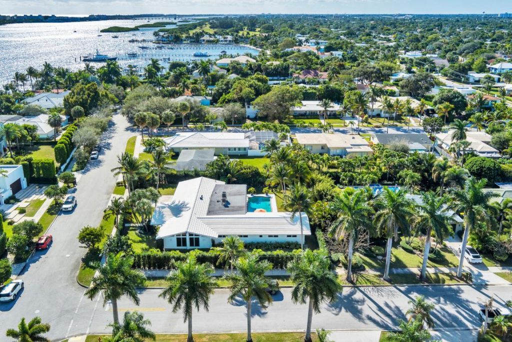 2015 Notre Dame Drive, Lake Worth Beach, FL 33460 Photo