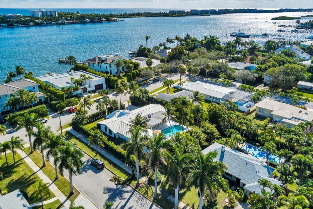 2015 Notre Dame Drive, Lake Worth Beach, FL 33460 Photo