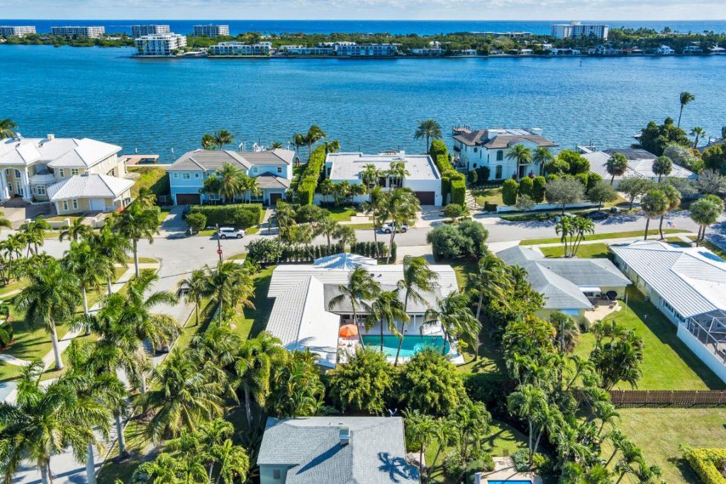 2015 Notre Dame Drive, Lake Worth Beach, FL 33460 Photo