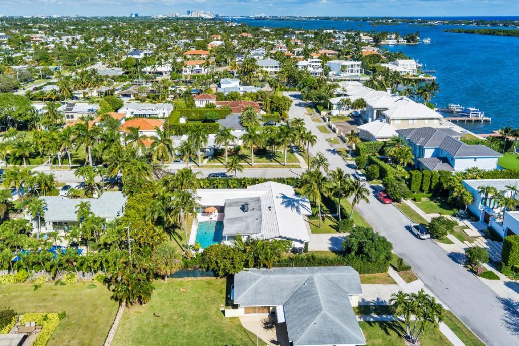 2015 Notre Dame Drive, Lake Worth Beach, FL 33460 Photo