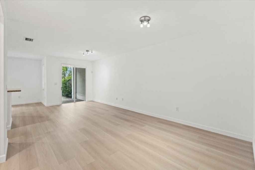 10821 NW 76th Lane, Unit 10821, Doral, FL 33178 Photo