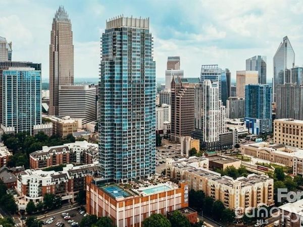 215 N Pine Street, Unit A6, Charlotte, NC 28202