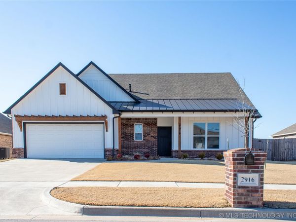 2916 S 8th Street, Broken Arrow, OK 74012