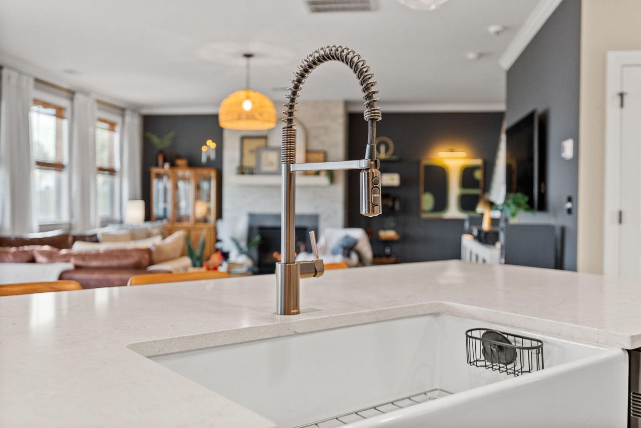 711 Yellow Leaf Lane Photo 20