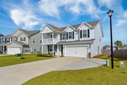 711 Yellow Leaf Lane photo 4