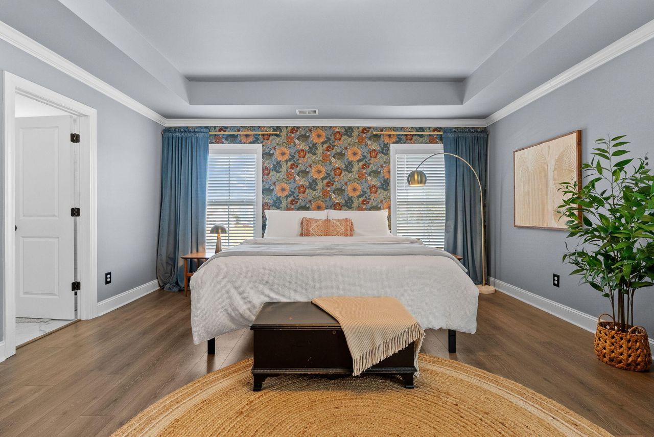 711 Yellow Leaf Lane Photo 43