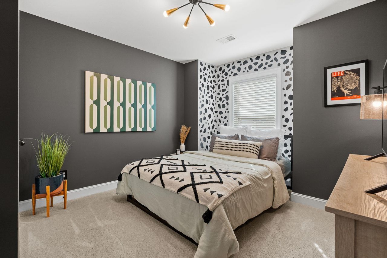 711 Yellow Leaf Lane Photo 52