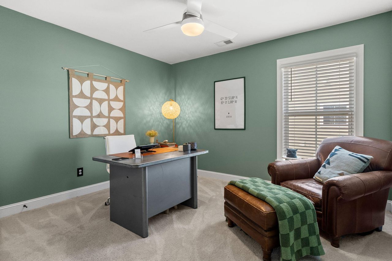 711 Yellow Leaf Lane Photo 55