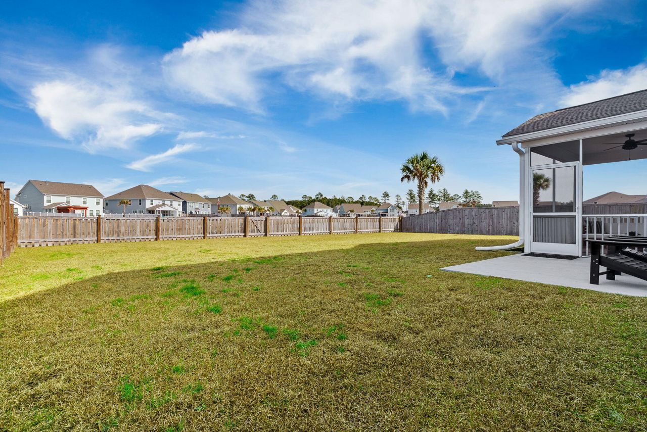 711 Yellow Leaf Lane Photo 61