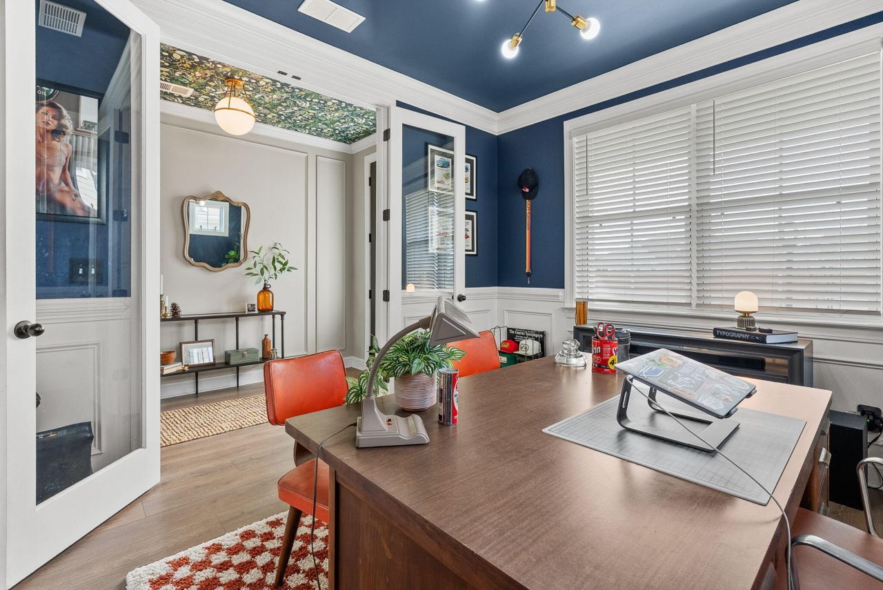 711 Yellow Leaf Lane Photo 8