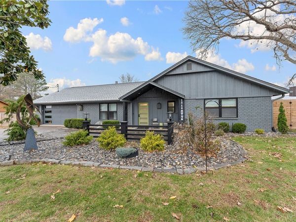 1102 NW 11th Street, Bentonville, AR 72712
