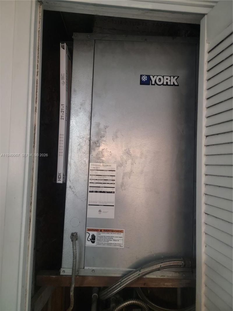 651 Pine Dr, Unit 110, Pompano Beach, FL 33060 Photo